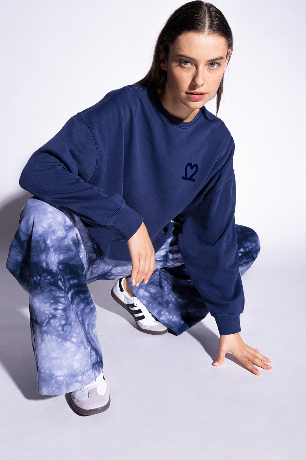 Lässiges Sweatshirt aus Bio- Baumwolle in navy