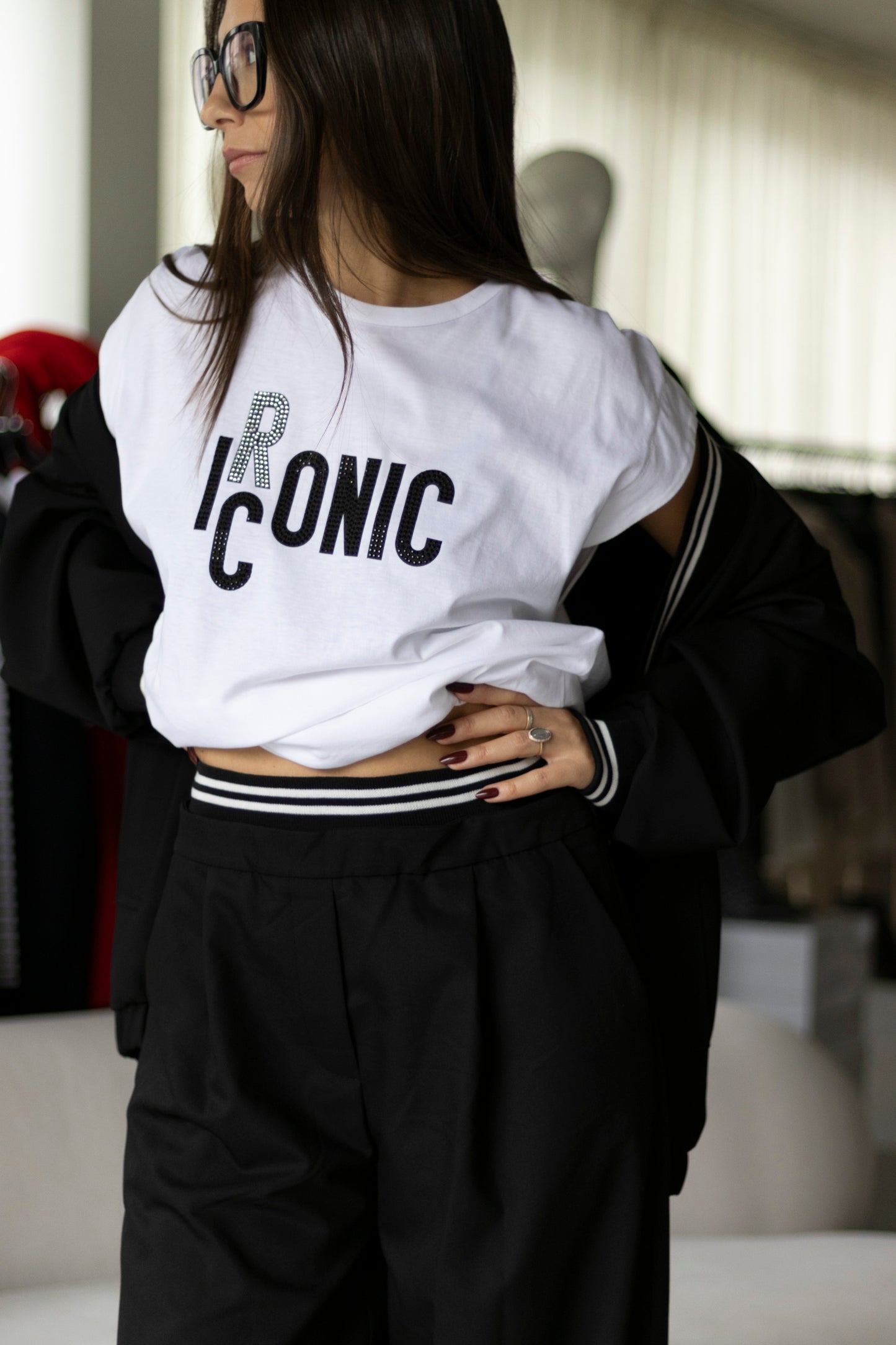 T- SHIRT MIT DRUCK