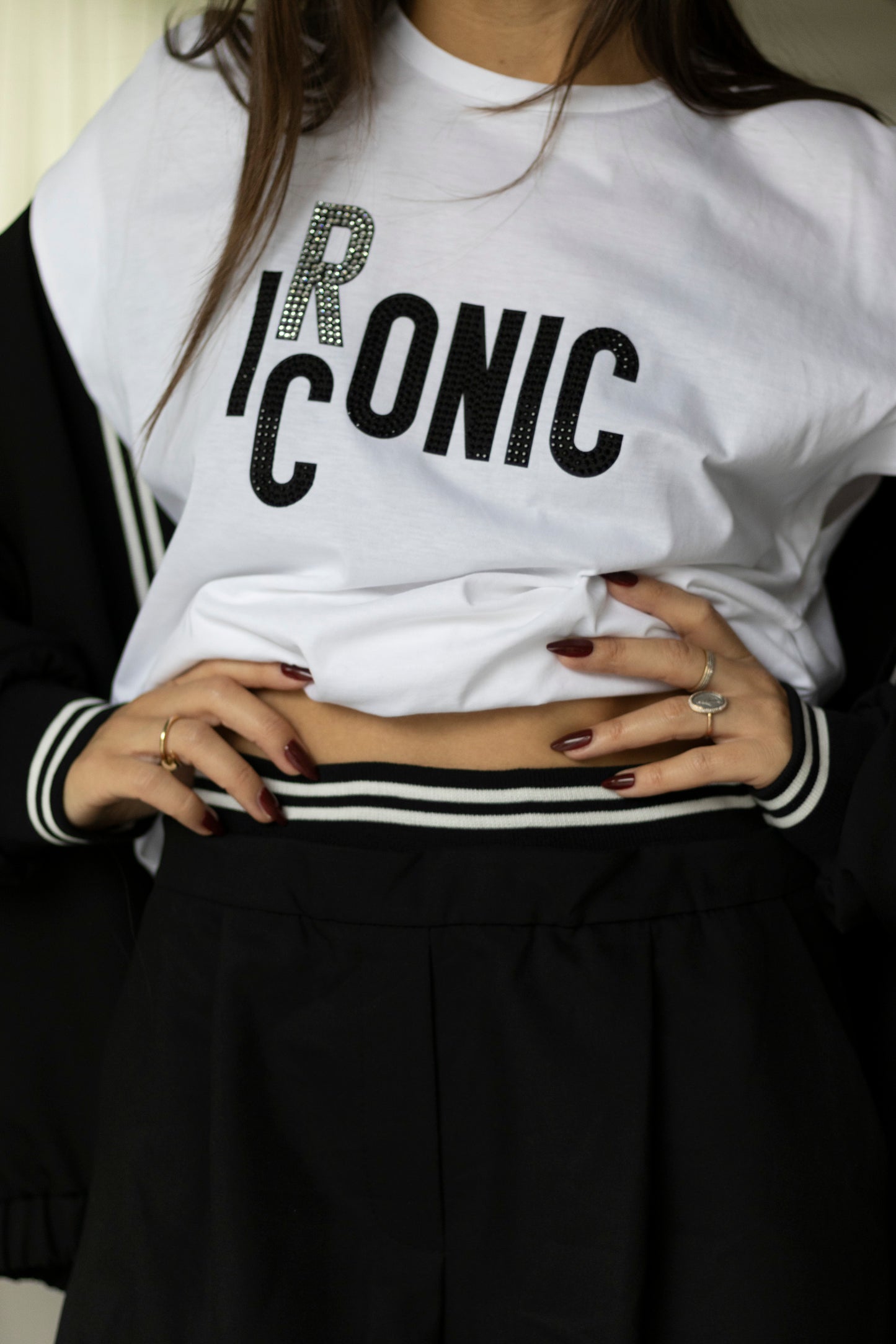 T- SHIRT MIT DRUCK