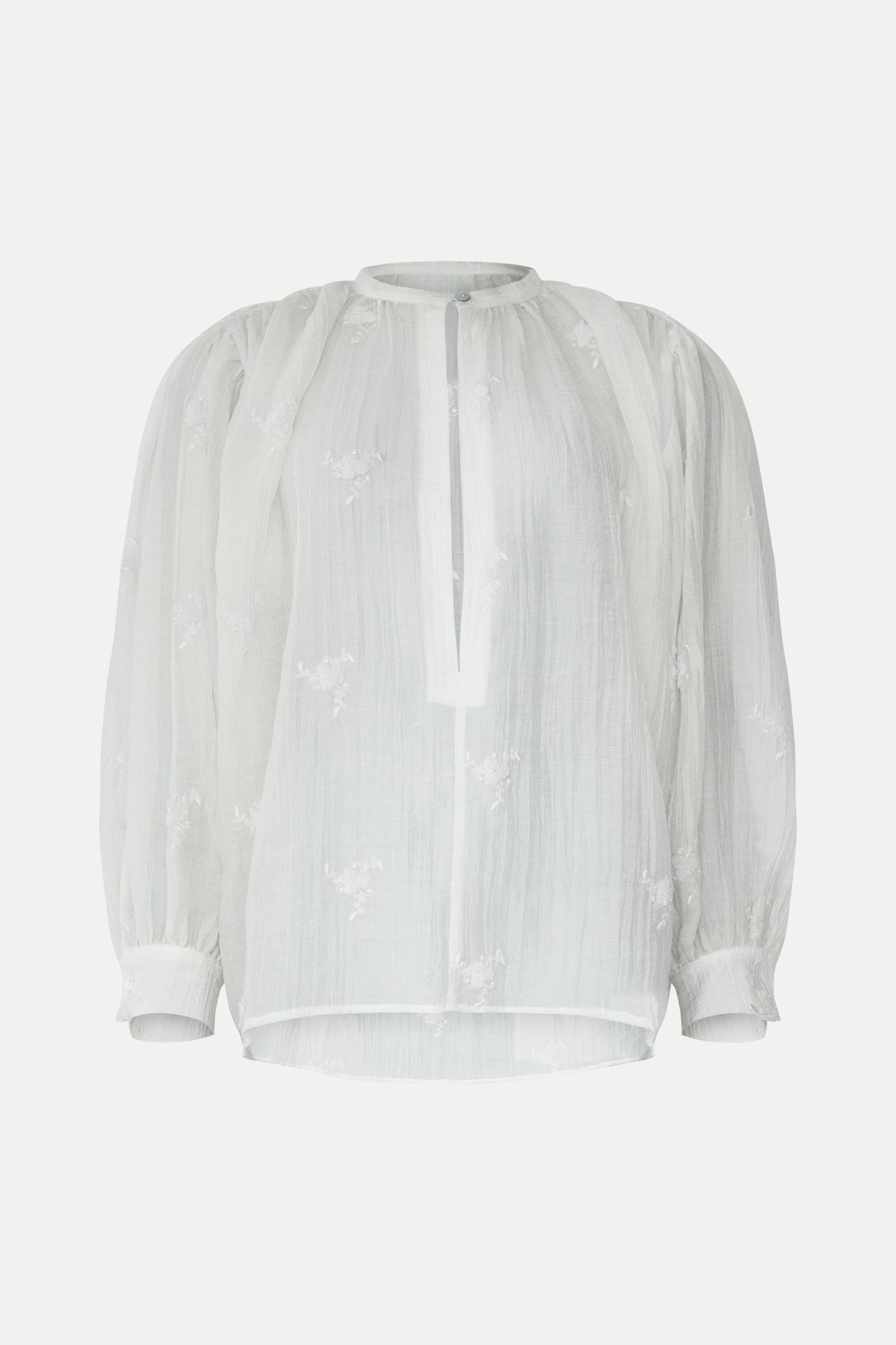Luftige Bluse mit zarten Details