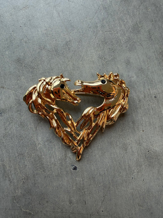 Brosche im Pferde- Design