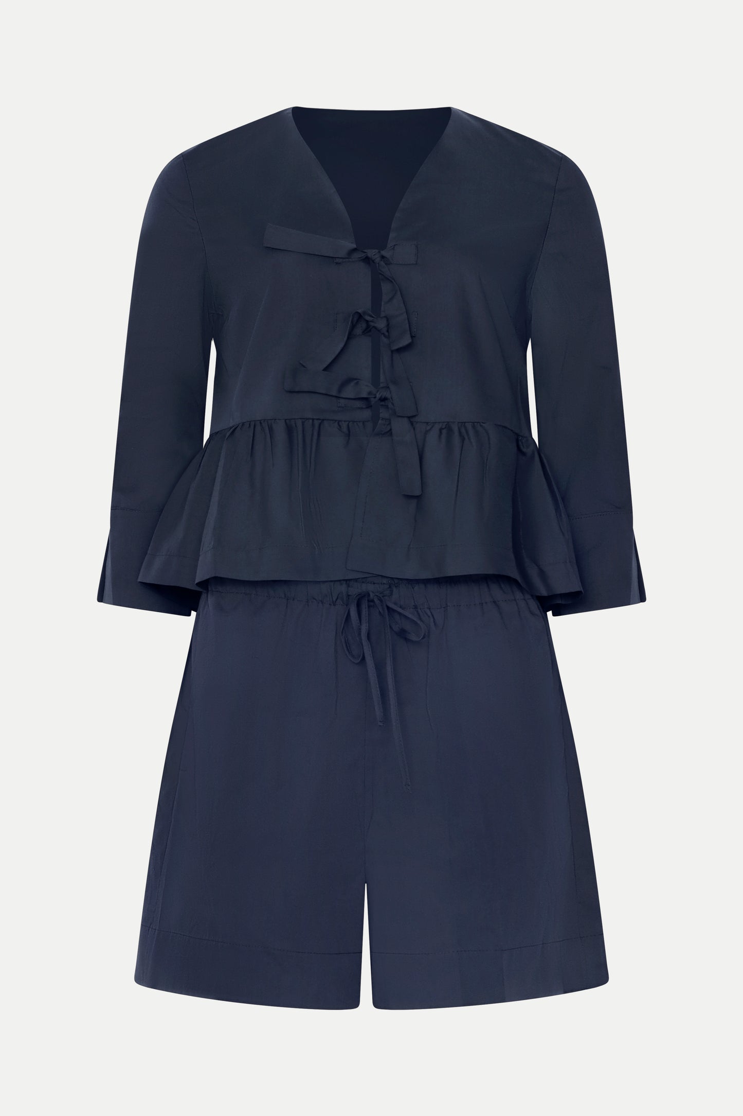 Set aus Bluse und Bermuda in navy