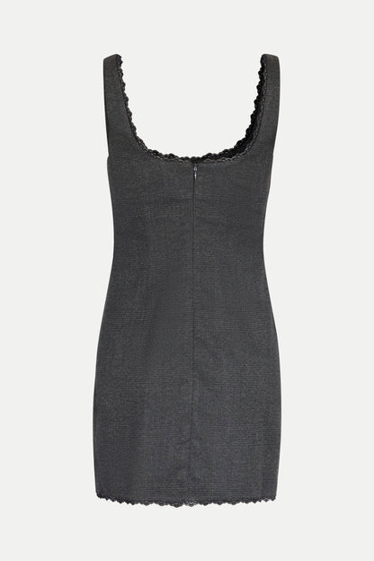 Kleid im Karomuster mit Spitzen- Details