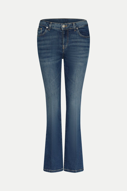 Jeans im Bootcut- Fit