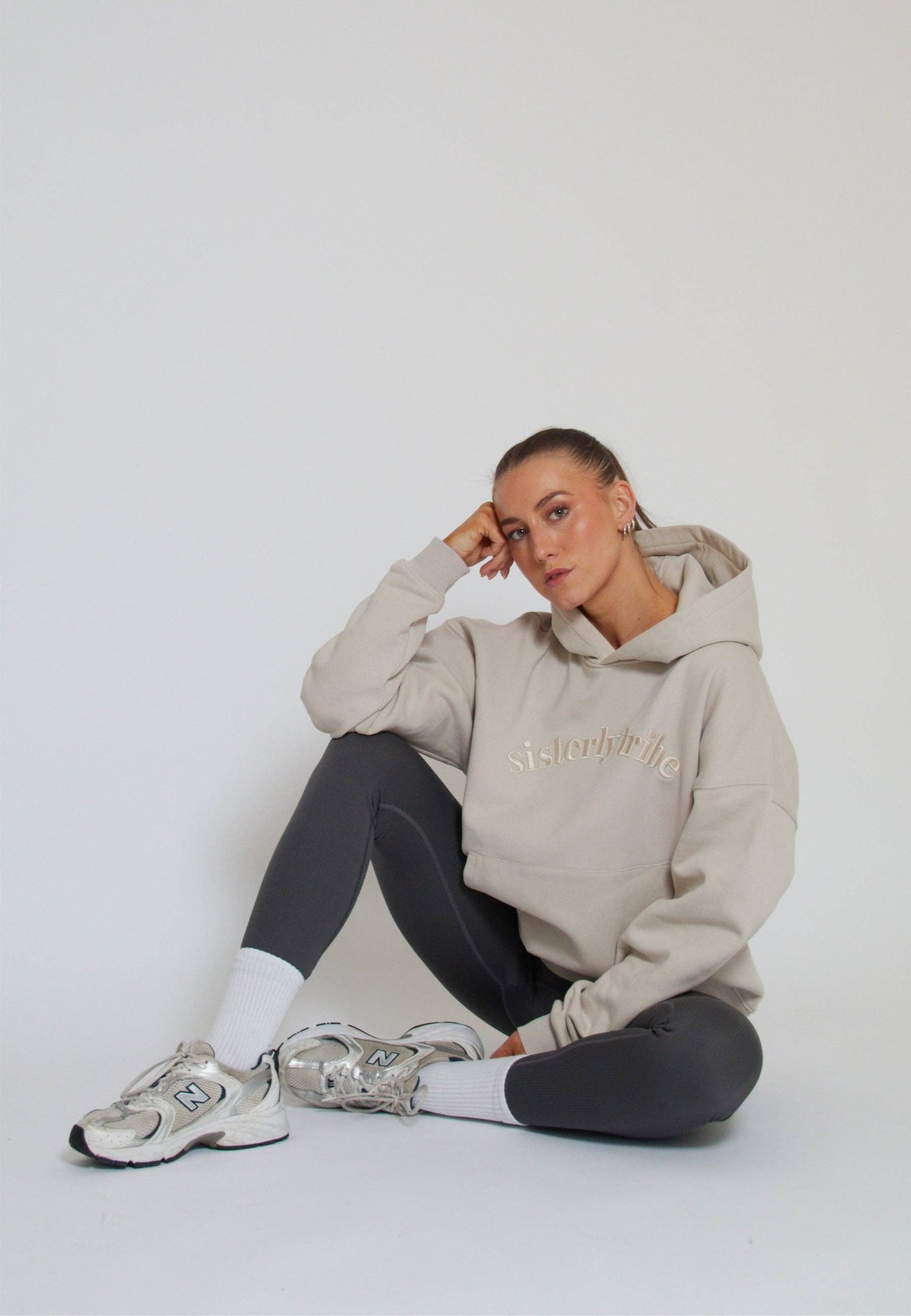 Sisterly Tribe - Oversize Hoodie